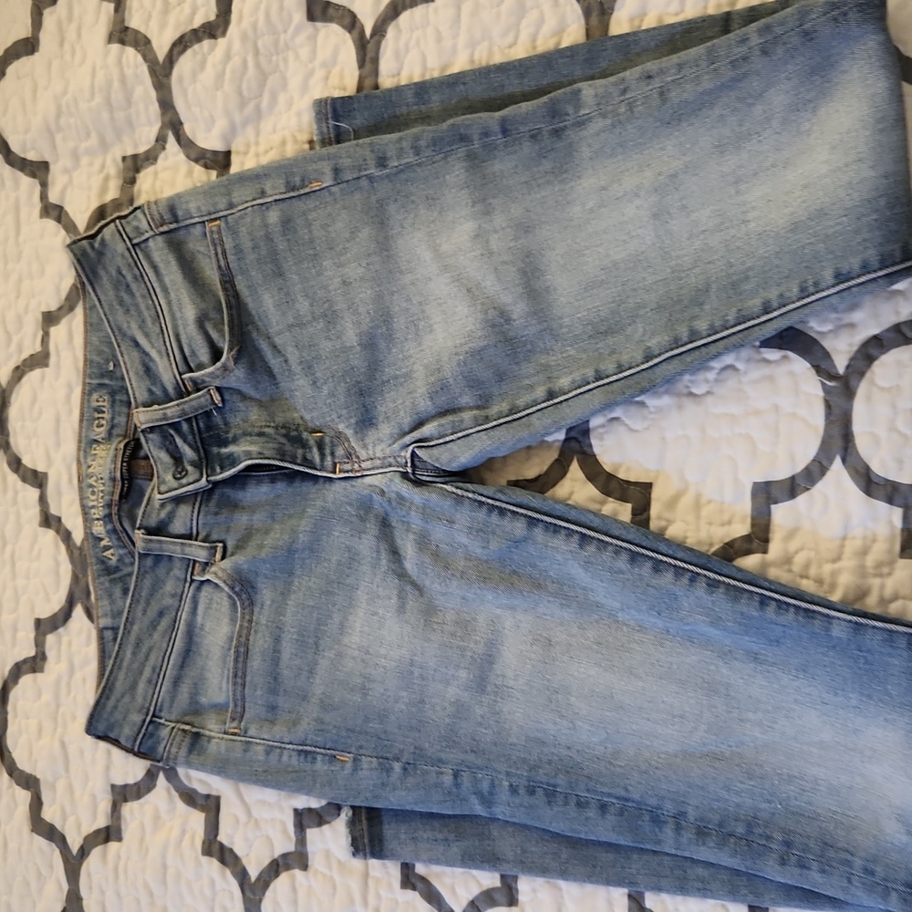 American Eagle skinny jeans